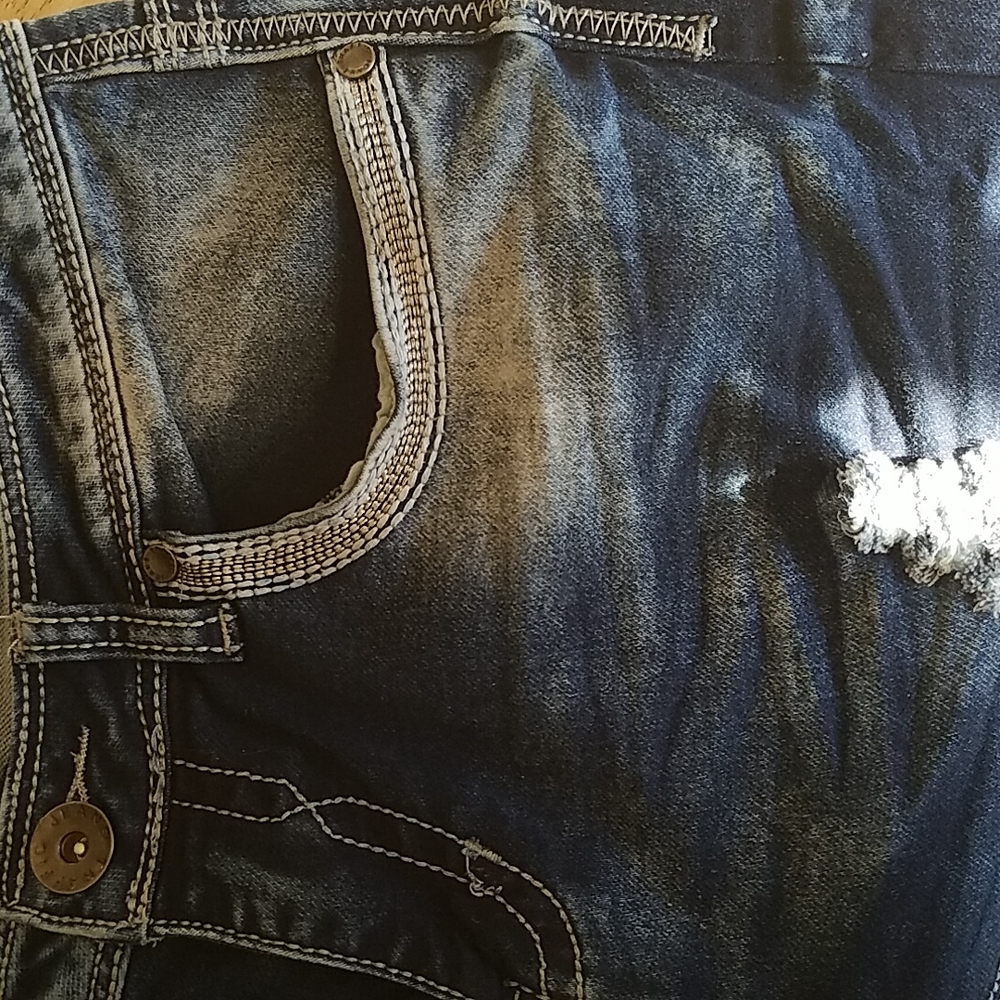Jeans - Picture 2 of 6